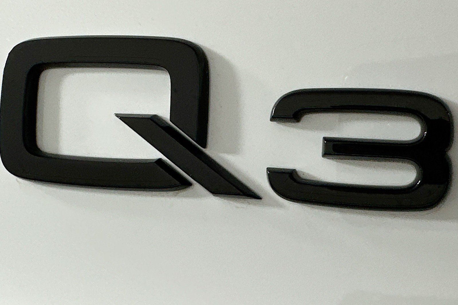 Used 2025 Audi Q3 2.0T Premium Plus w/ Premium Plus Package AWD/4WD image 10