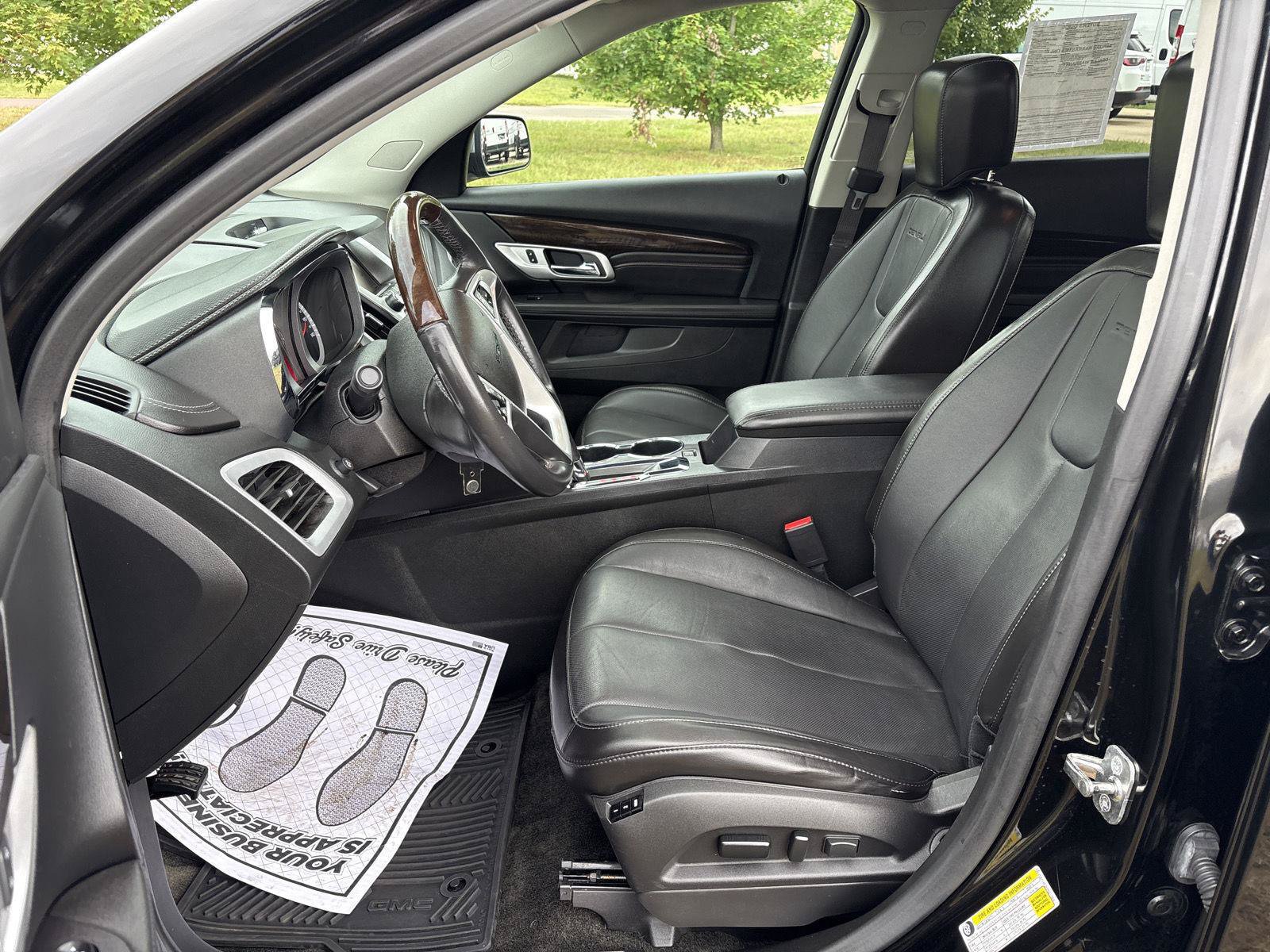 Used 2017 GMC Terrain Denali w/ LPO, Protection Package AWD/4WD image 9