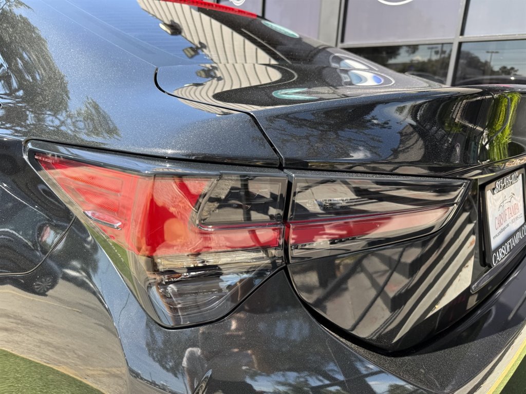 Used 2020 Lexus RC 300 w/ Accessory Package RWD image 11