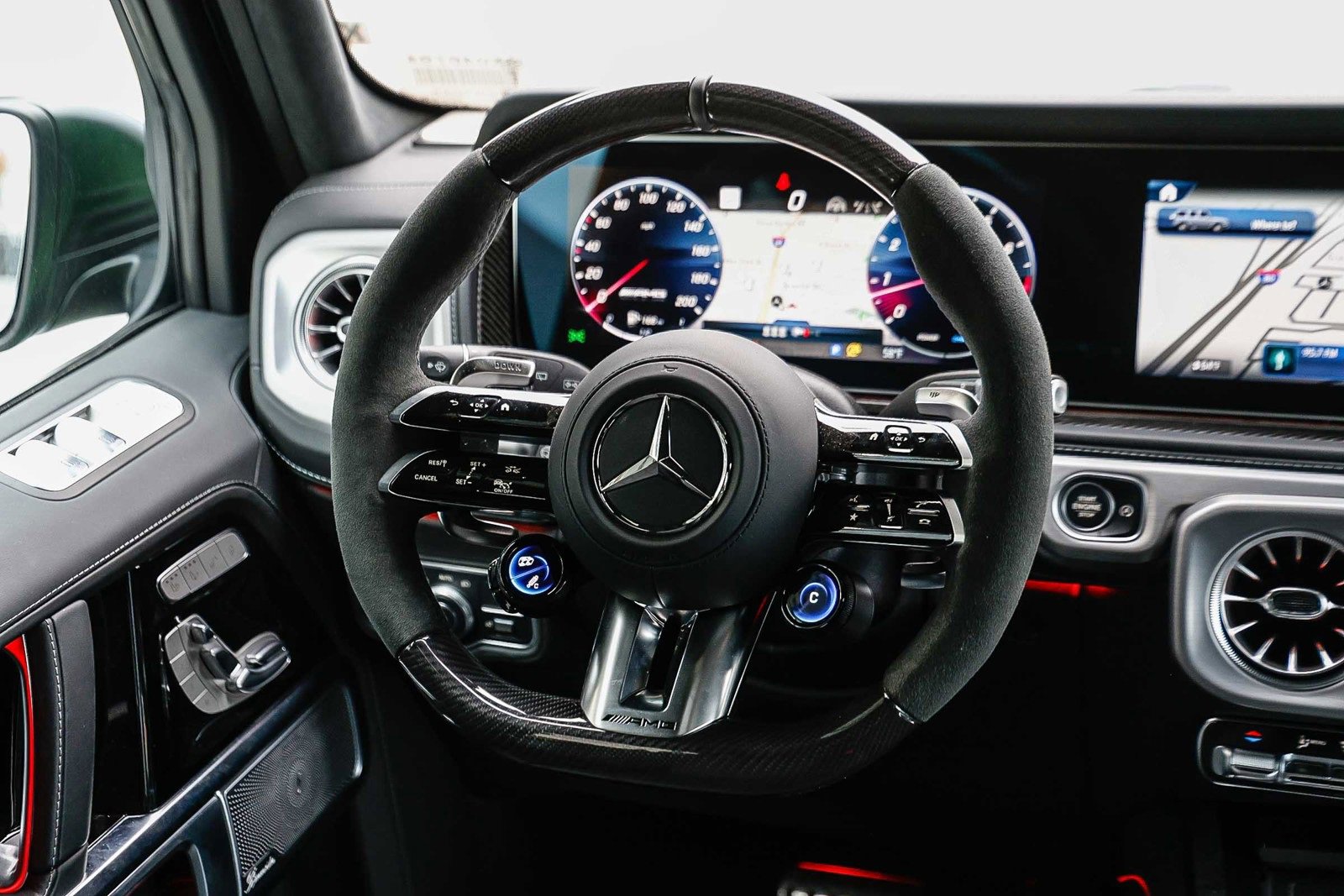 New 2025 Mercedes-Benz G 63 AMG 4MATIC image 13