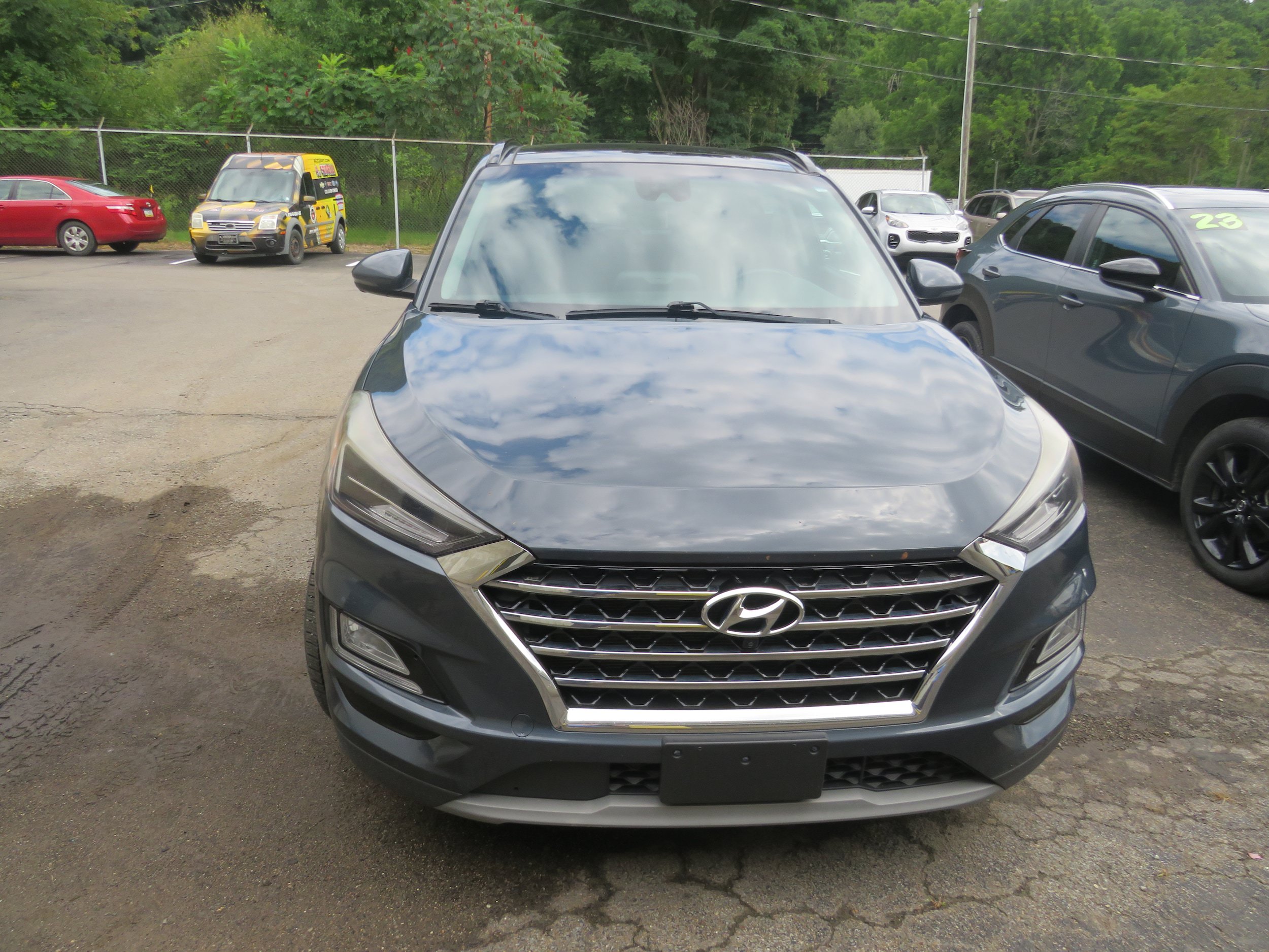 Used 2019 Hyundai Tucson Ultimate w/ Cargo Package AWD/4WD image 2