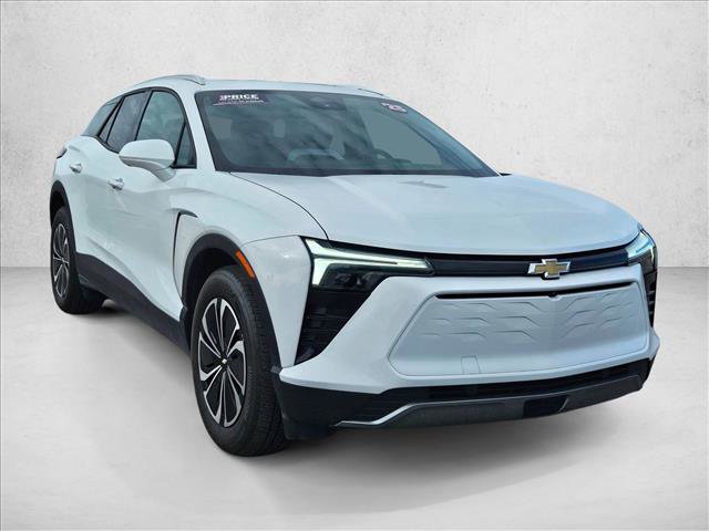 Used 2025 Chevrolet Blazer EV LT image 3