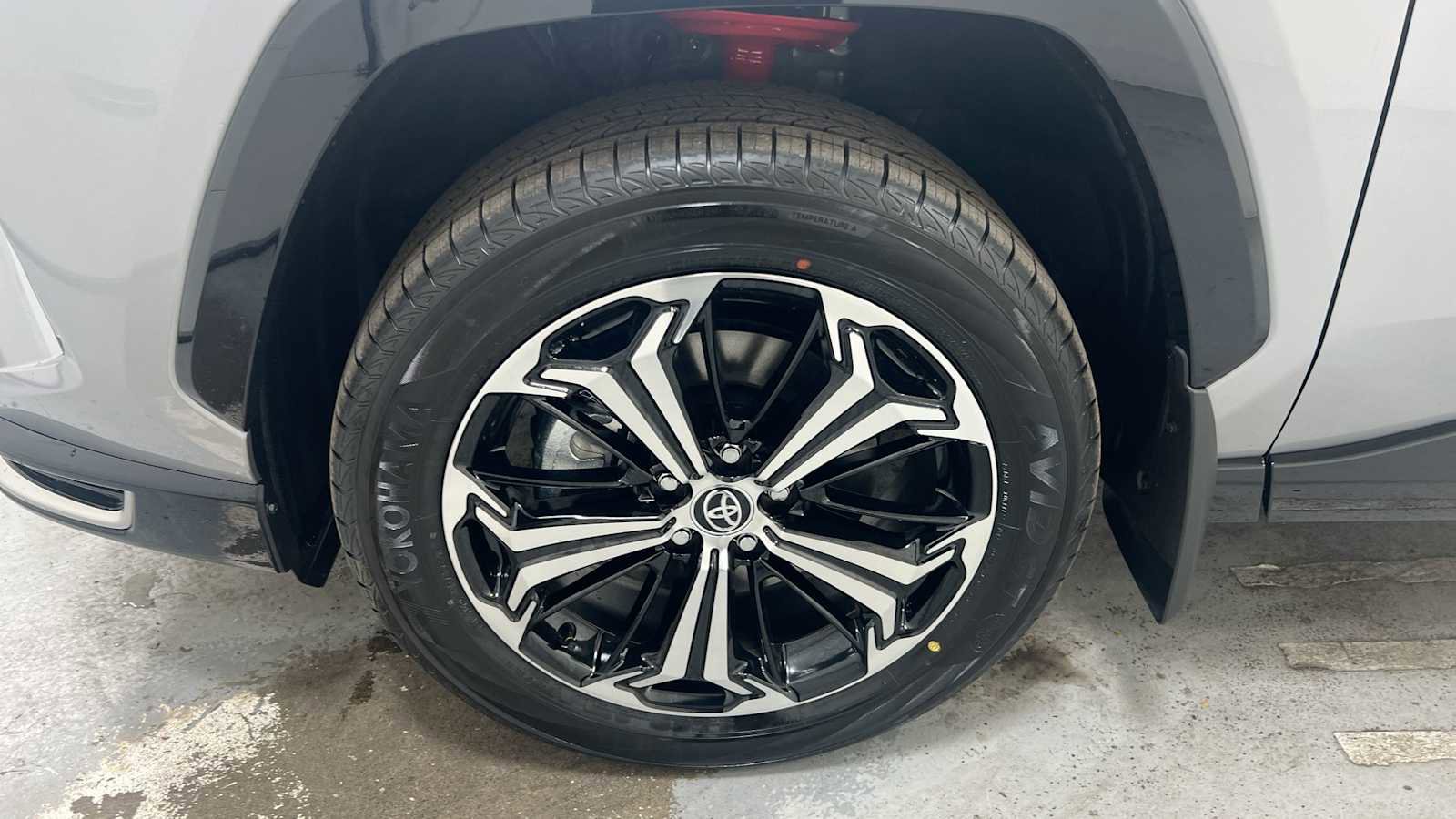 New 2024 Toyota RAV4 XSE w/ Weather Package image 10