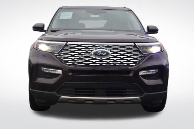 Used 2022 Ford Explorer Platinum w/ Equipment Group 601A image 4