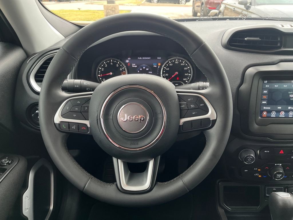 Used 2021 Jeep Renegade Latitude image 19
