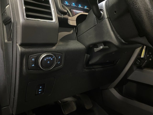 Used 2016 Ford F150 XLT w/ Equipment Group 302A Luxury image 15