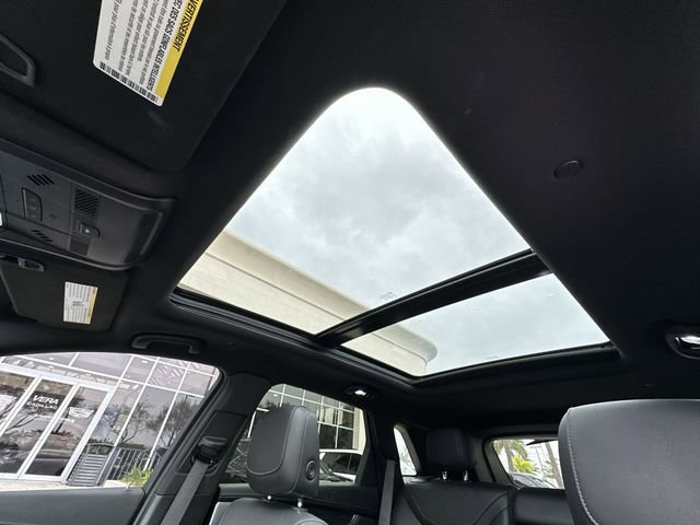 Certified 2023 Cadillac XT5 Premium Luxury image 28