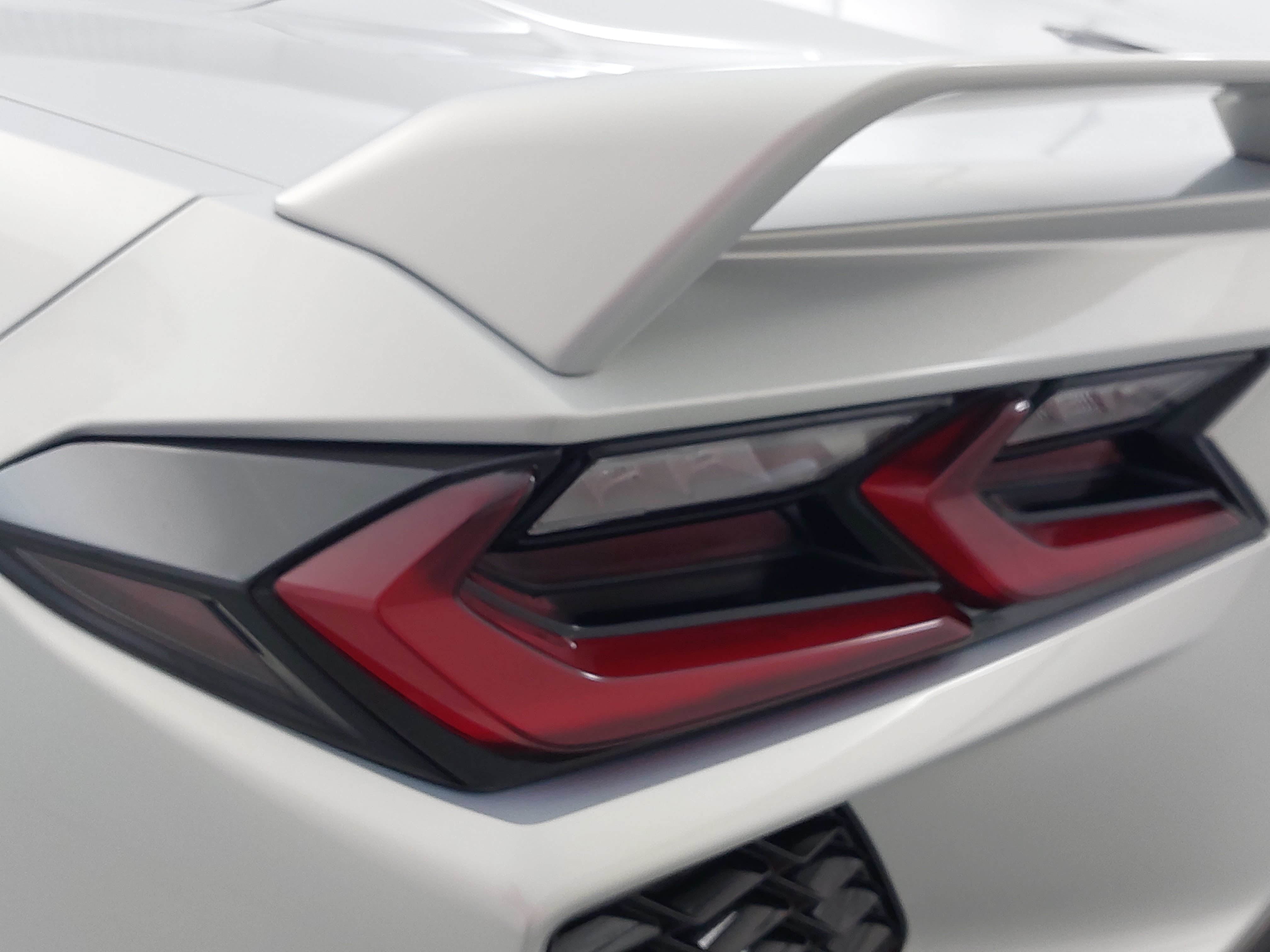Used 2023 Chevrolet Corvette Stingray Preferred Conv w/ Z51 Performance Package RWD image 31
