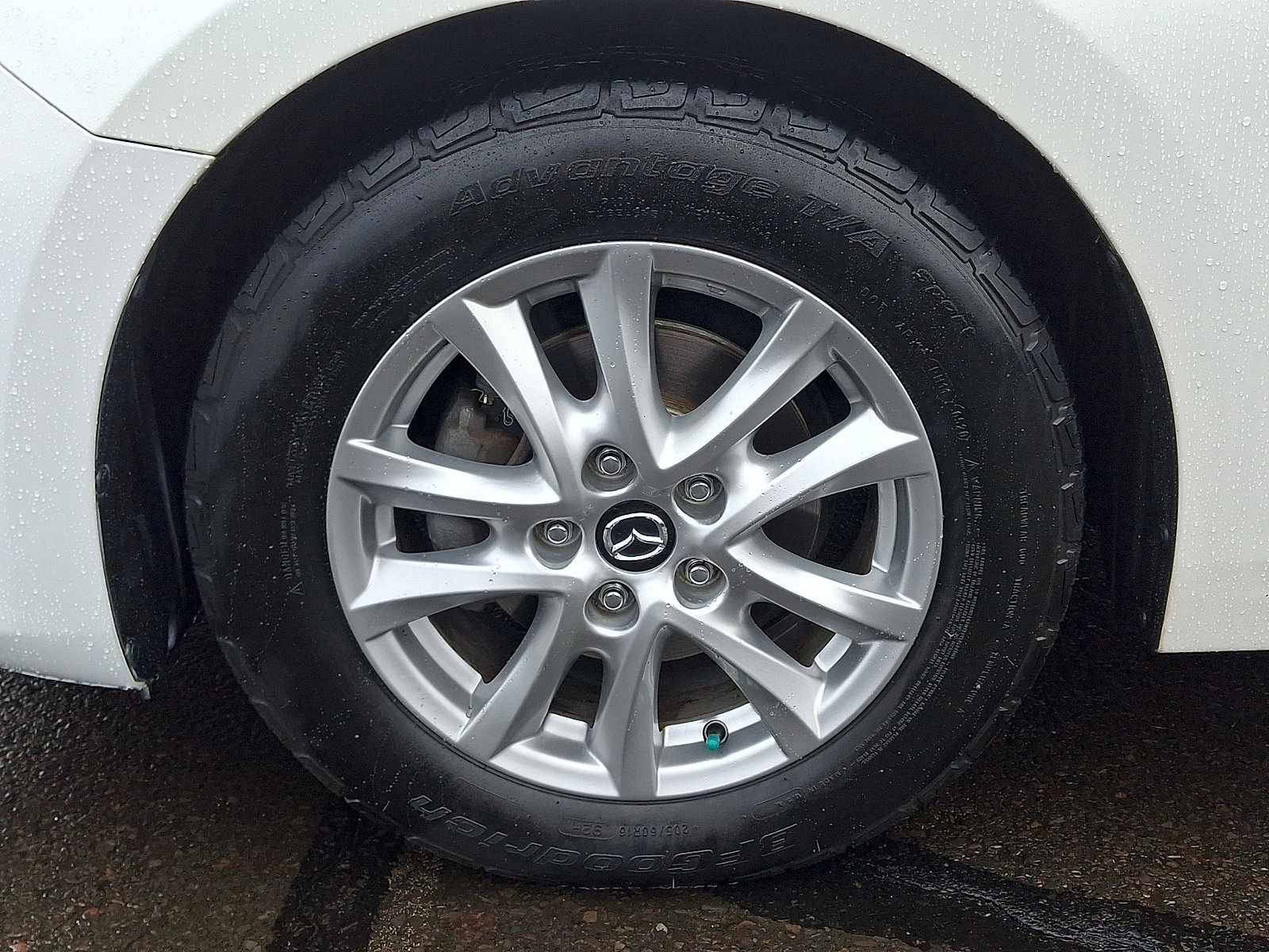 Used 2015 MAZDA MAZDA3 i Touring image 10