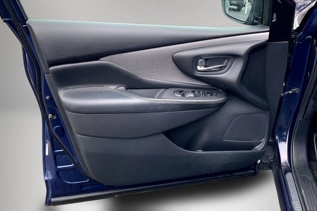 Used 2020 Nissan Murano SV image 17