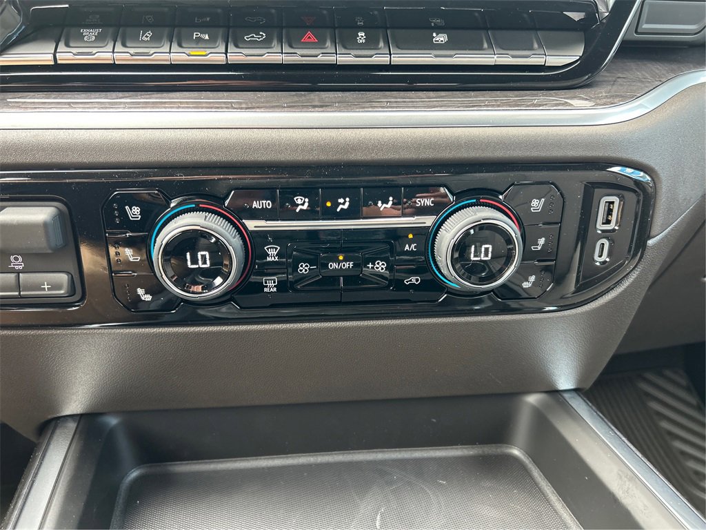 New 2026 Chevrolet Silverado 3500 LTZ w/ LTZ Texas Edition image 24