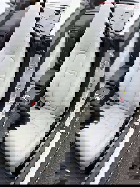 Used 2014 Jaguar F-TYPE Convertible image 35