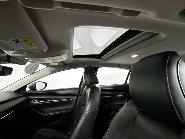 Used 2021 MAZDA MAZDA3 s FWD image 19