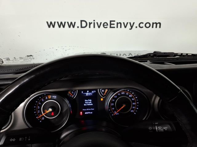 Used 2022 Jeep Gladiator Willys image 25