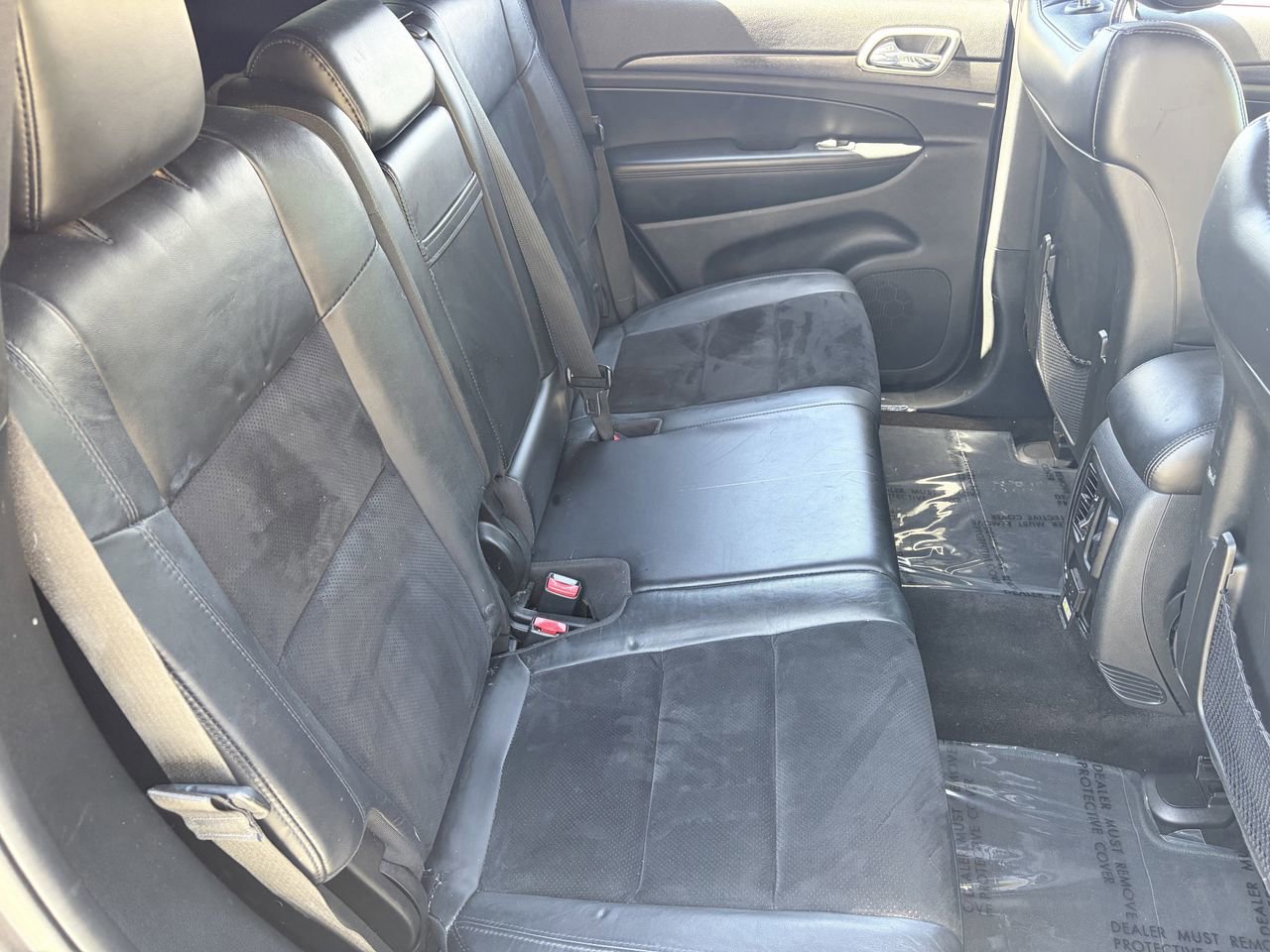 Used 2018 Jeep Grand Cherokee Altitude RWD image 13