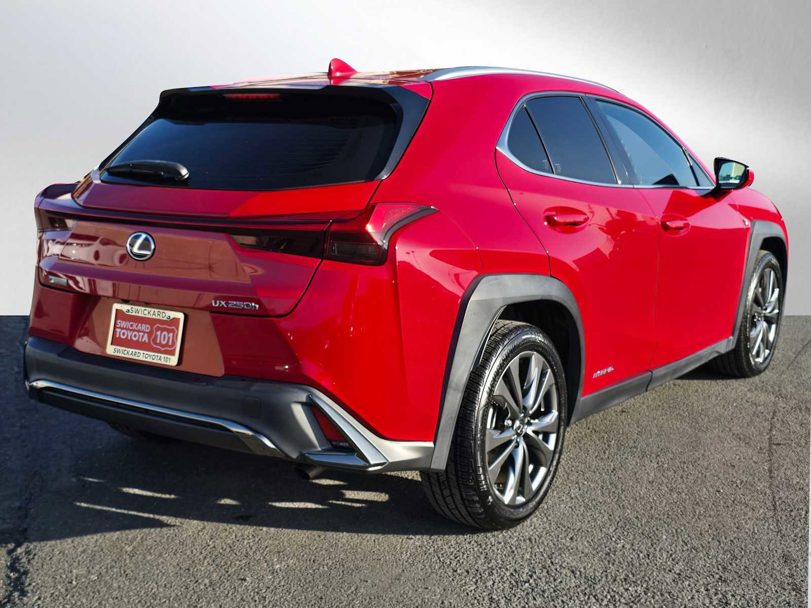 Used 2019 Lexus UX 250h F Sport image 3