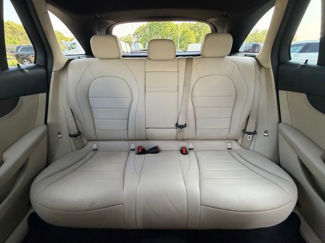Used 2018 Mercedes-Benz GLC 300 4MATIC image 14