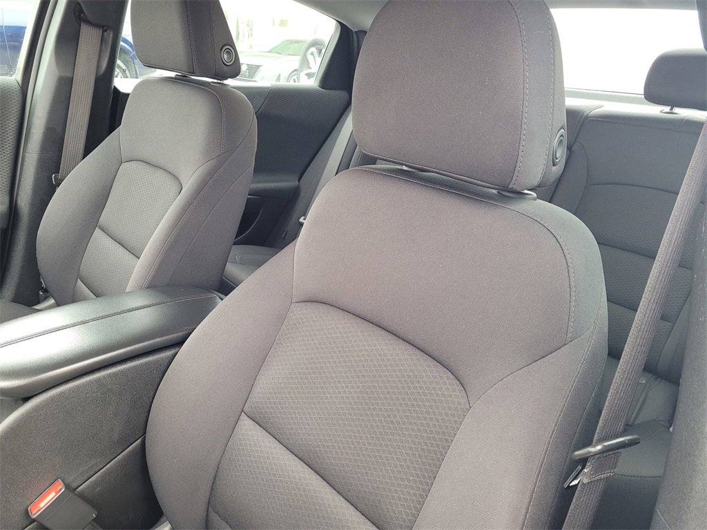 Used 2023 Chevrolet Malibu LT image 10