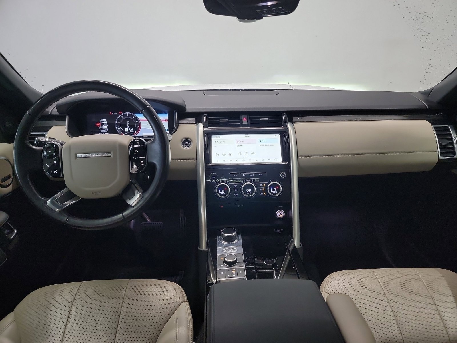 Used 2019 Land Rover Discovery HSE AWD/4WD image 15