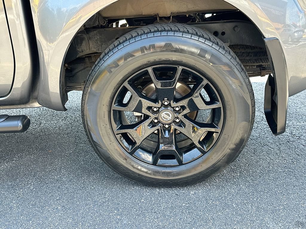 Used 2021 Nissan Frontier SV w/ Midnight Edition Floor Mats AWD/4WD image 24