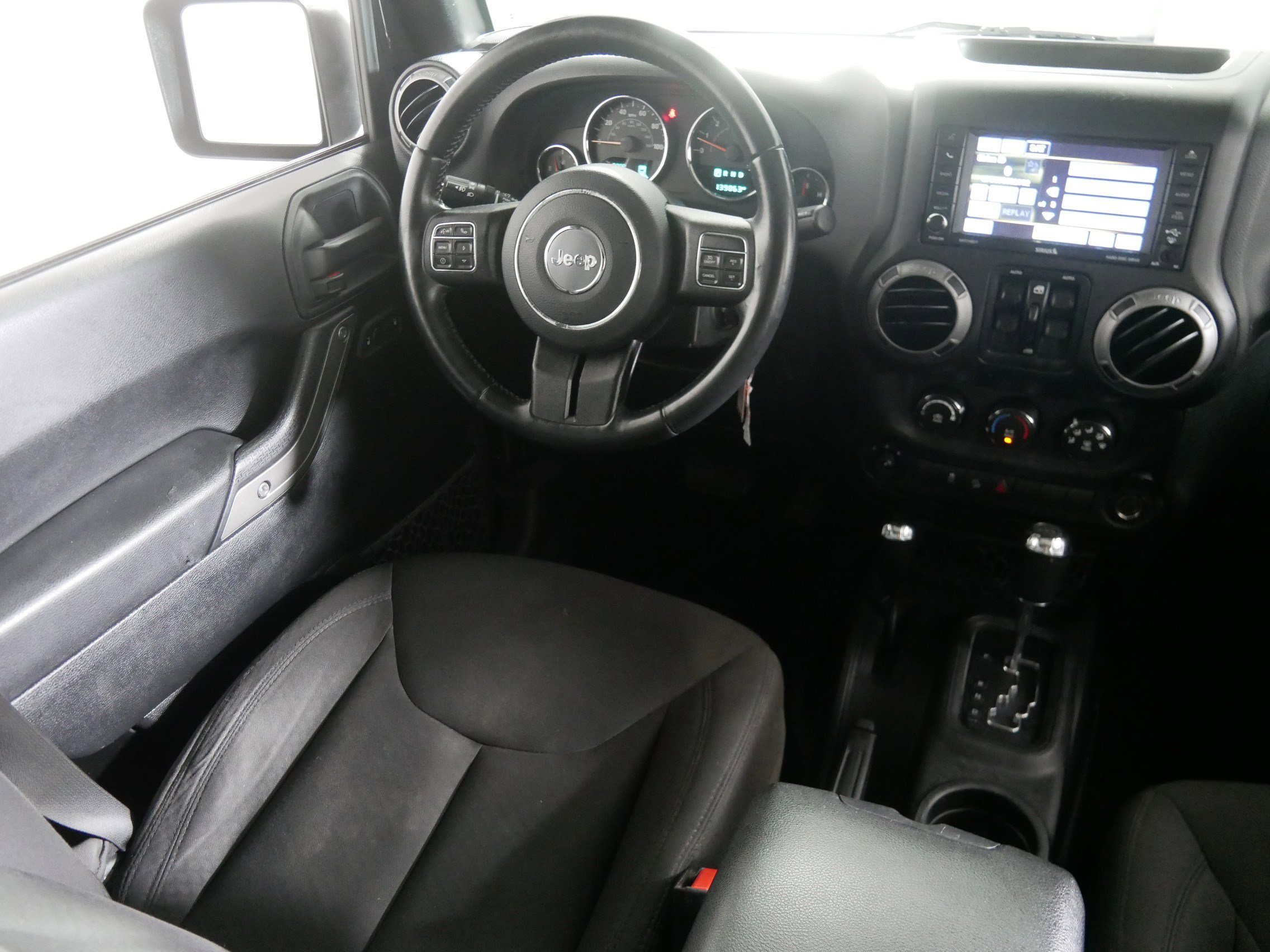 Used 2017 Jeep Wrangler Unlimited Sport w/ Quick Order Package 24S image 9