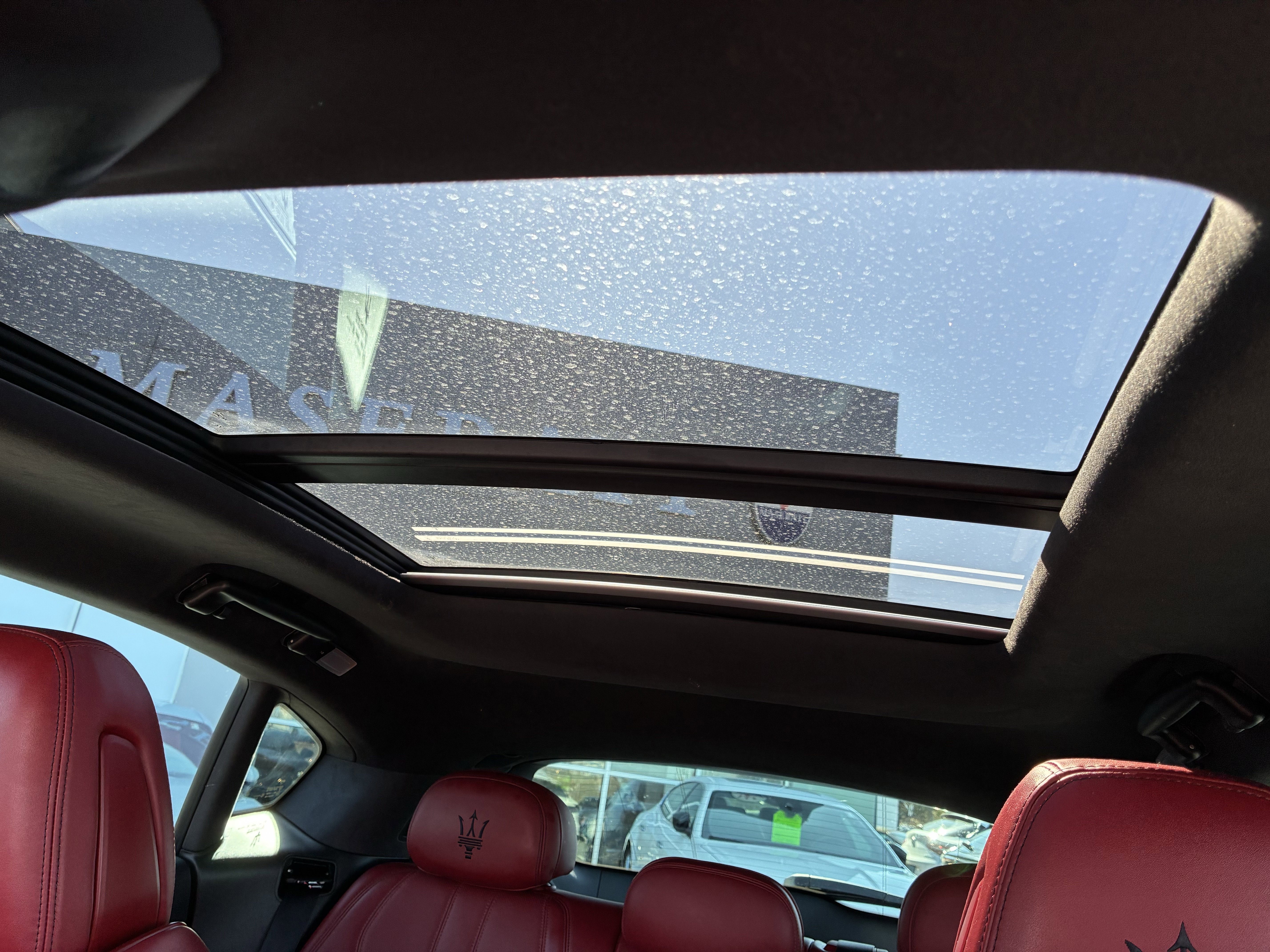 Used 2021 Maserati Levante GranSport image 28