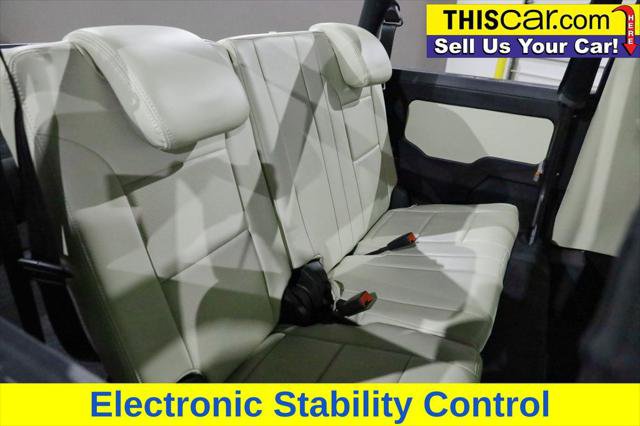 Used 2022 GMC Sierra 1500 Pro w/ Pro Value Package AWD/4WD image 16