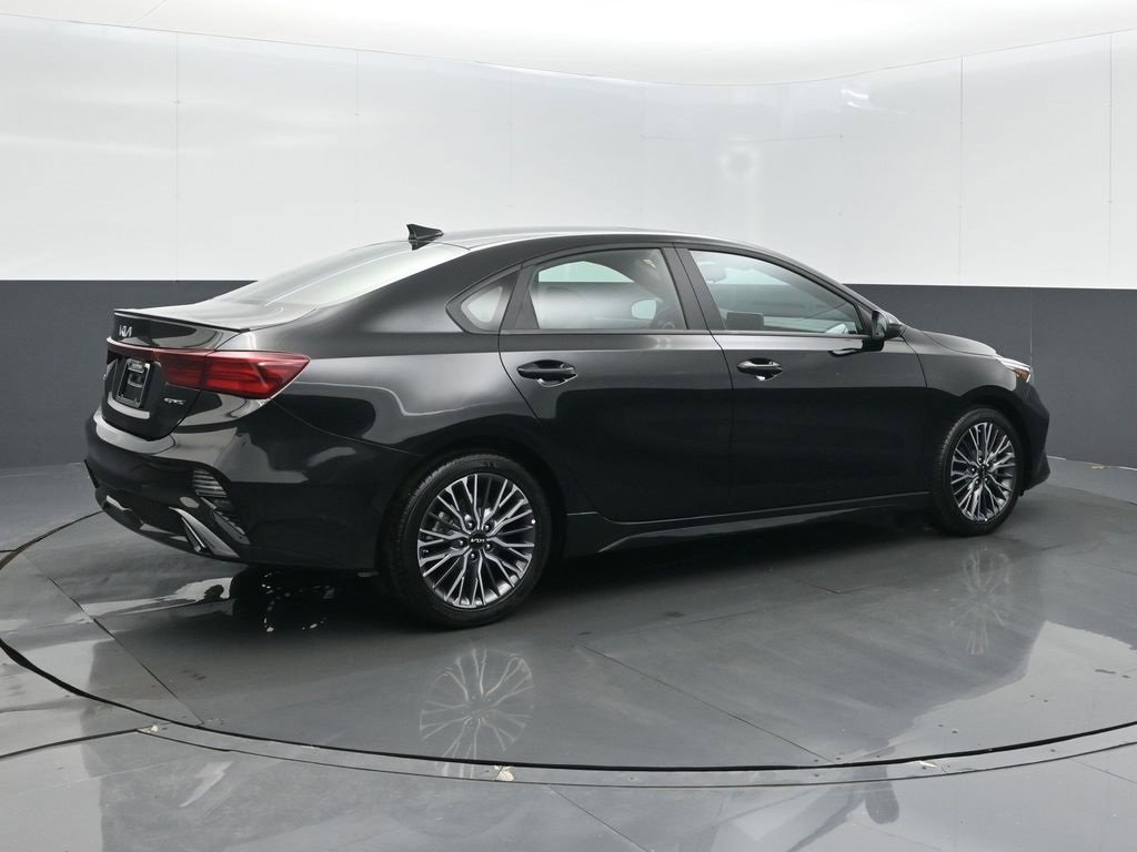 Used 2024 Kia Forte GT-Line w/ GT-Line Premium Package image 22