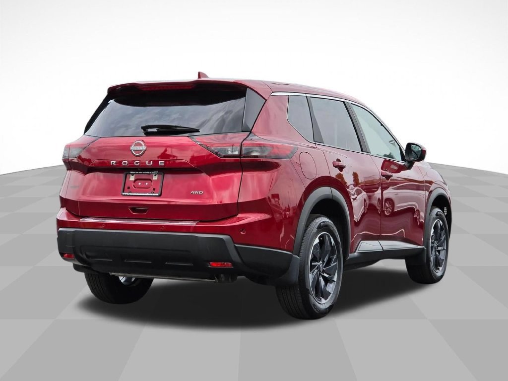 Used 2026 Nissan Rogue SV AWD/4WD image 3