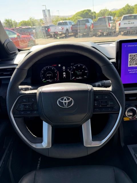 Certified 2025 Toyota Tacoma Limited AWD/4WD image 12