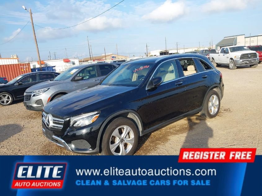Used 2018 Mercedes-Benz GLC 300 4MATIC image 4