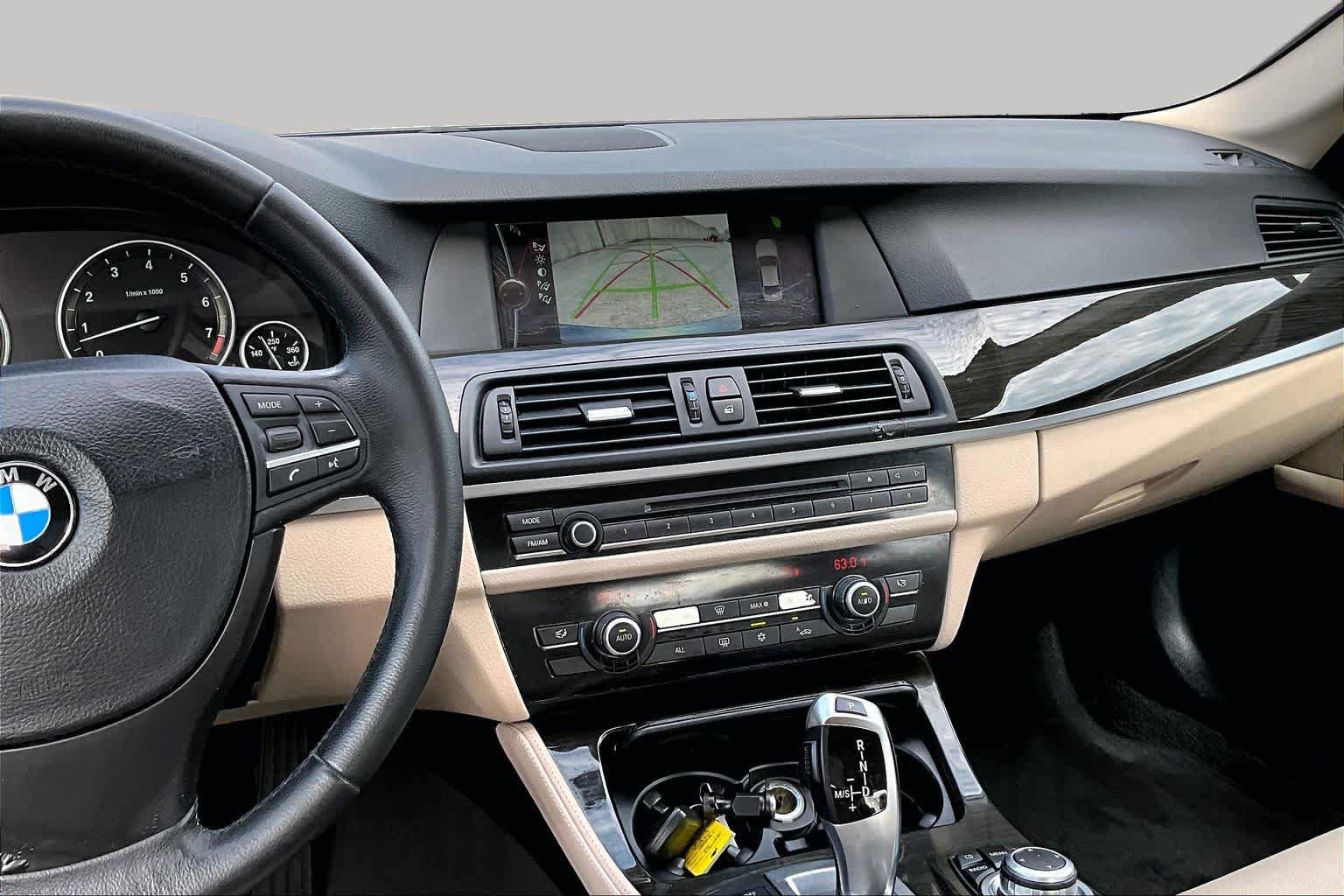 Used 2011 BMW 528i Sedan RWD image 5