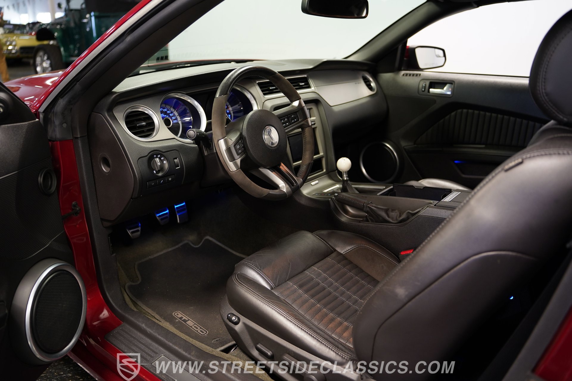 Used 2014 Ford Mustang Shelby GT500 w/ Equipment Group 821A image 4