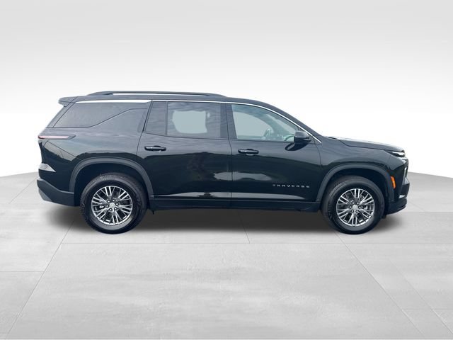 Used 2026 Chevrolet Traverse LT AWD/4WD image 7