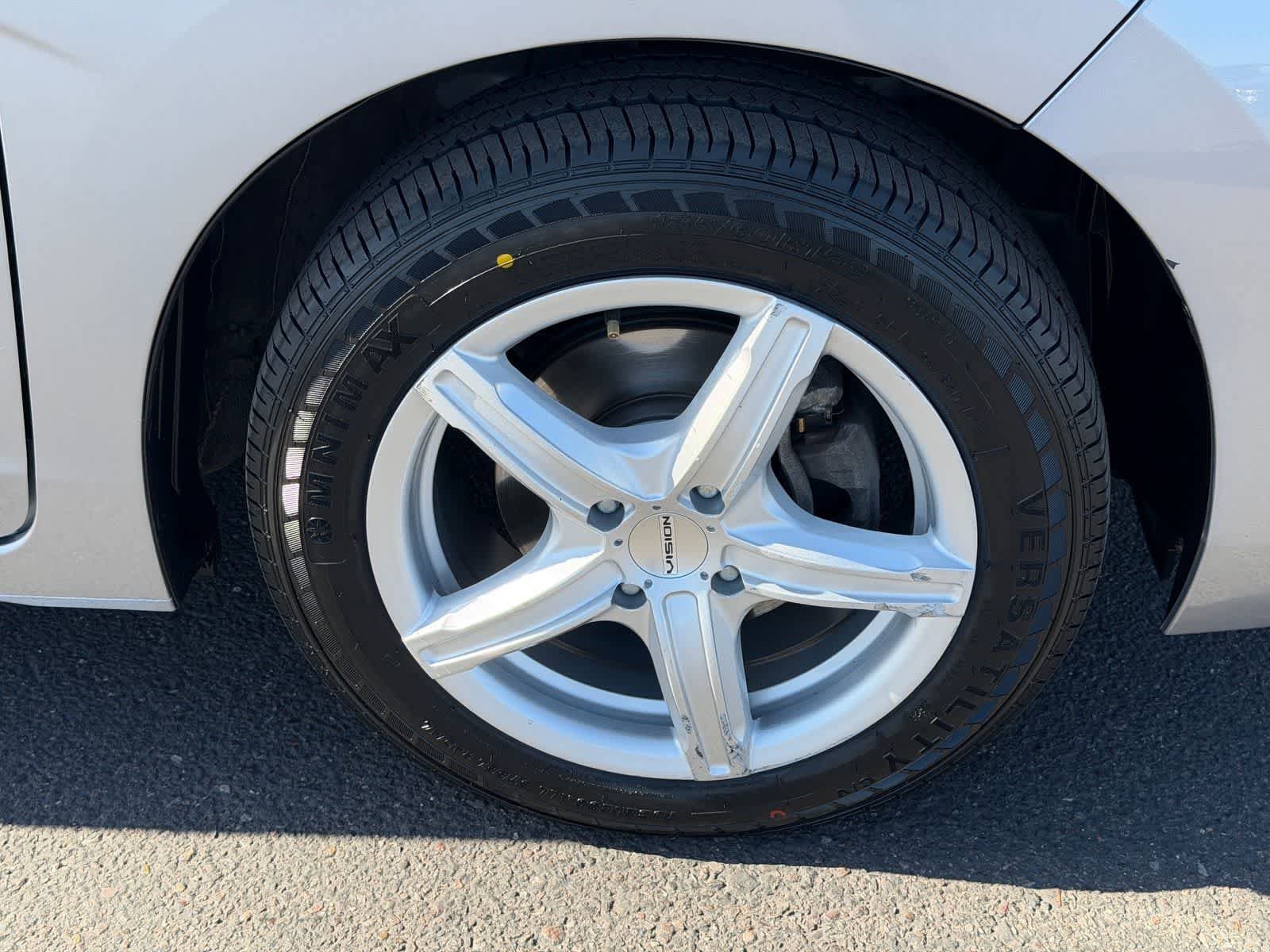 Used 2017 Honda Fit LX image 10