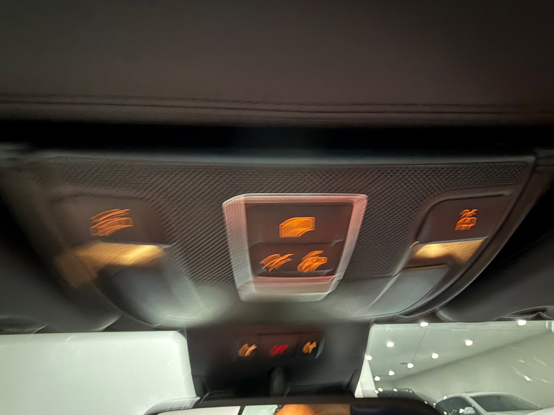 Used 2016 Mercedes-Benz SL 550 image 45