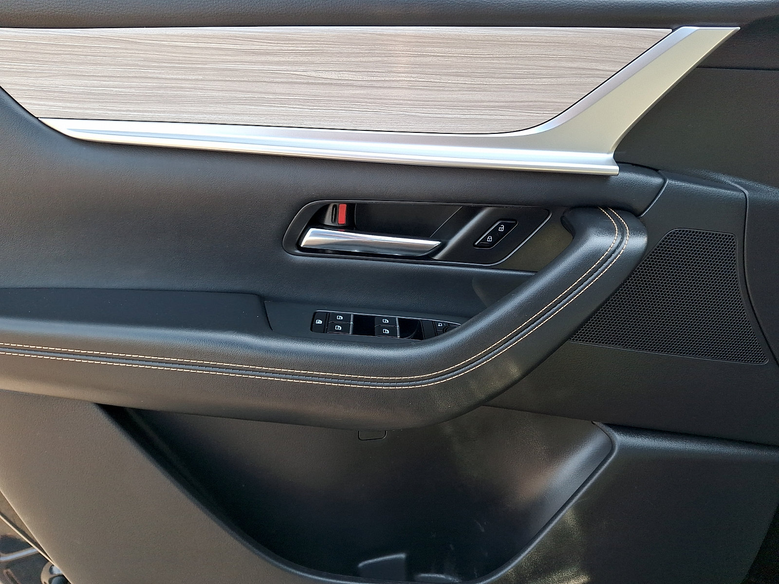 Certified 2024 MAZDA CX-90 3.3 Turbo w/ Preferred Package AWD/4WD image 14