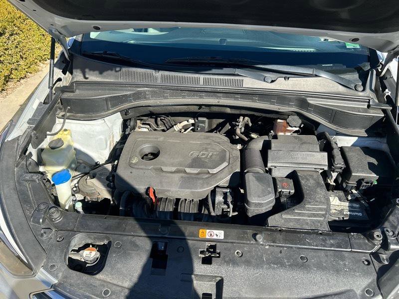 Used 2018 Hyundai Santa Fe Sport image 11