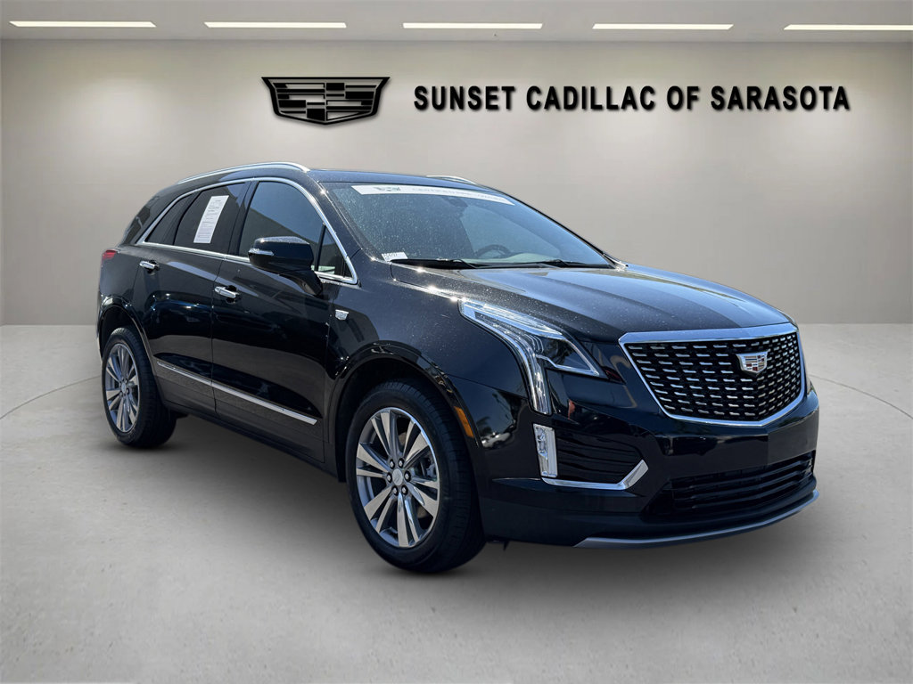 Certified 2025 Cadillac XT5 Premium Luxury AWD/4WD image 1