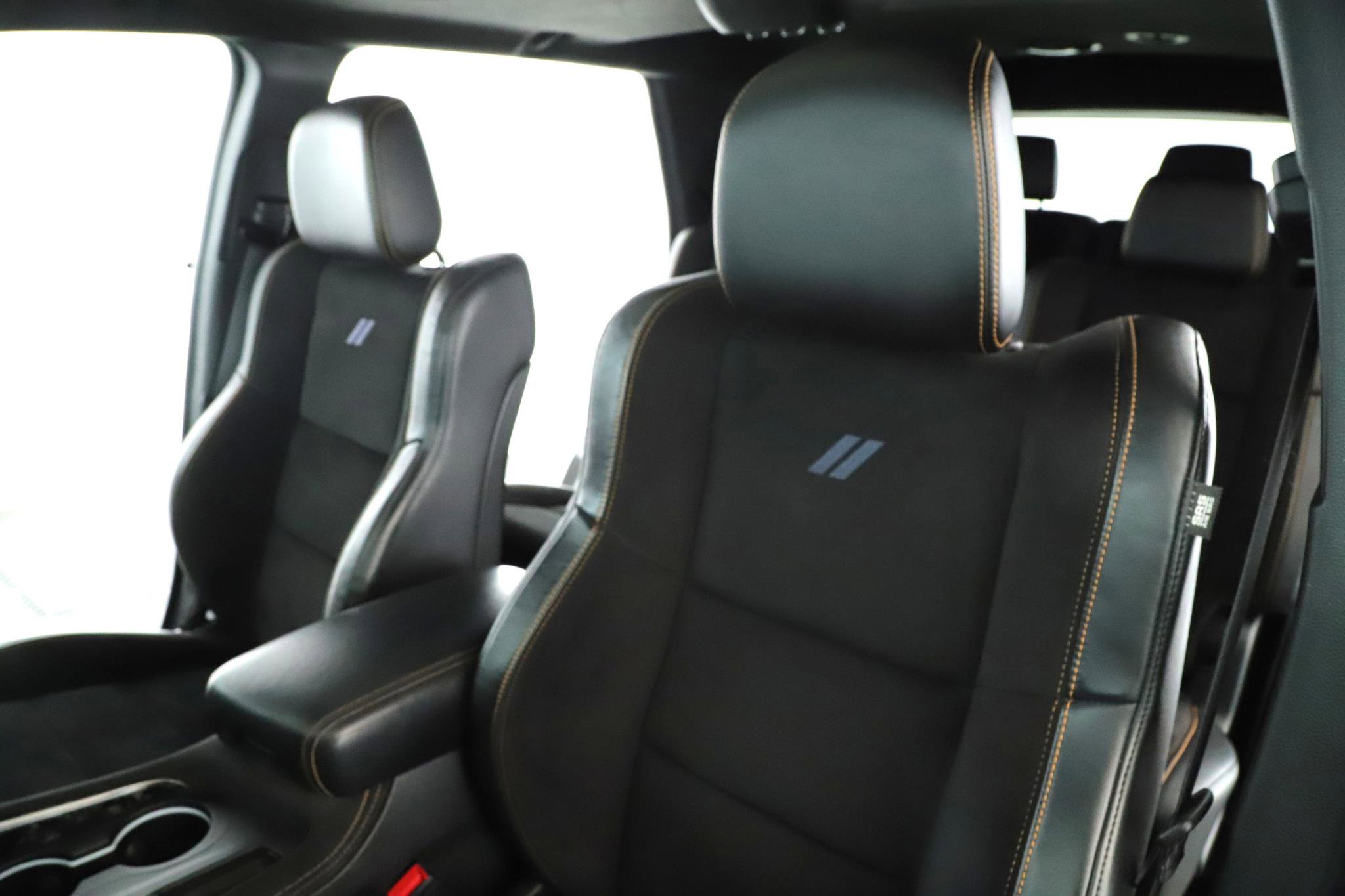 Used 2022 Dodge Durango R/T w/ Hemi Orange Plus Package image 4