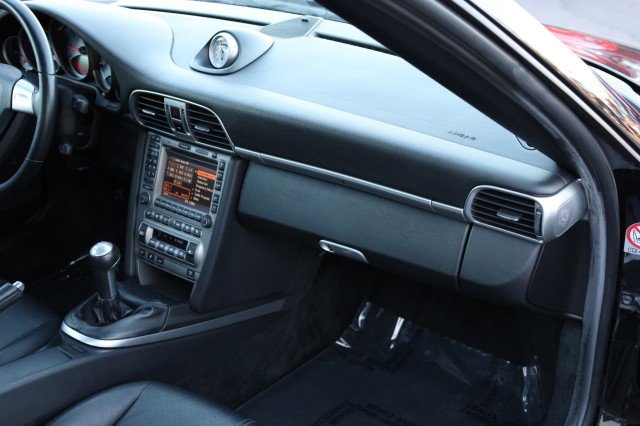 Used 2006 Porsche 911 Carrera S image 37
