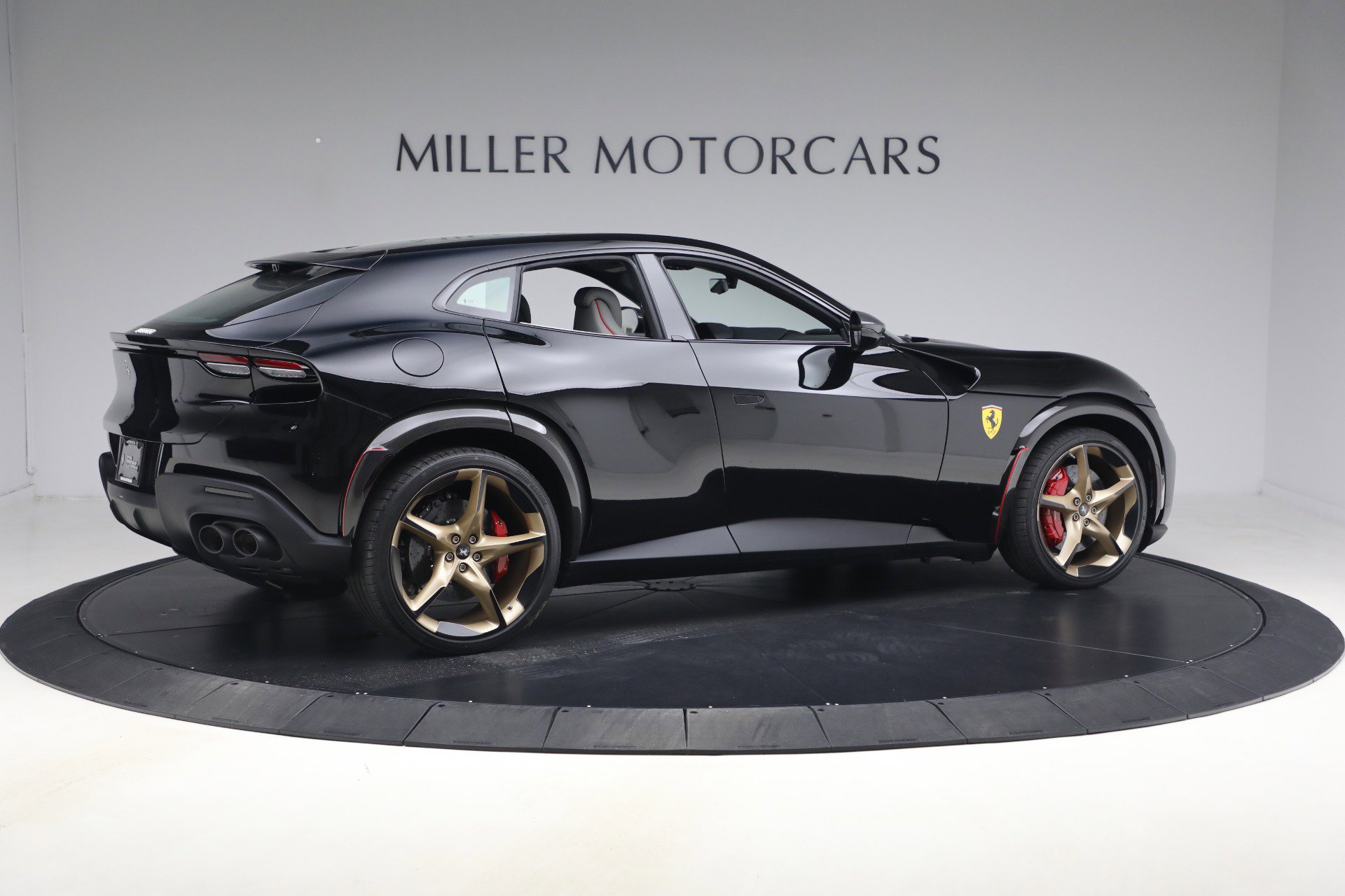 Certified 2025 Ferrari Purosangue AWD/4WD image 9