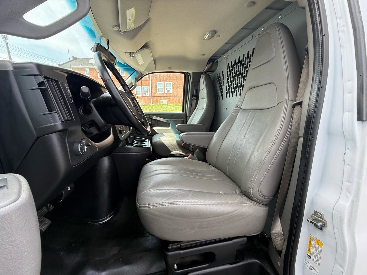 Used 2021 Chevrolet Express 2500 w/ Driver Convenience Package image 37