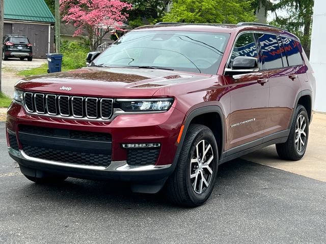 Used 2024 Jeep Grand Cherokee L Limited AWD/4WD image 50