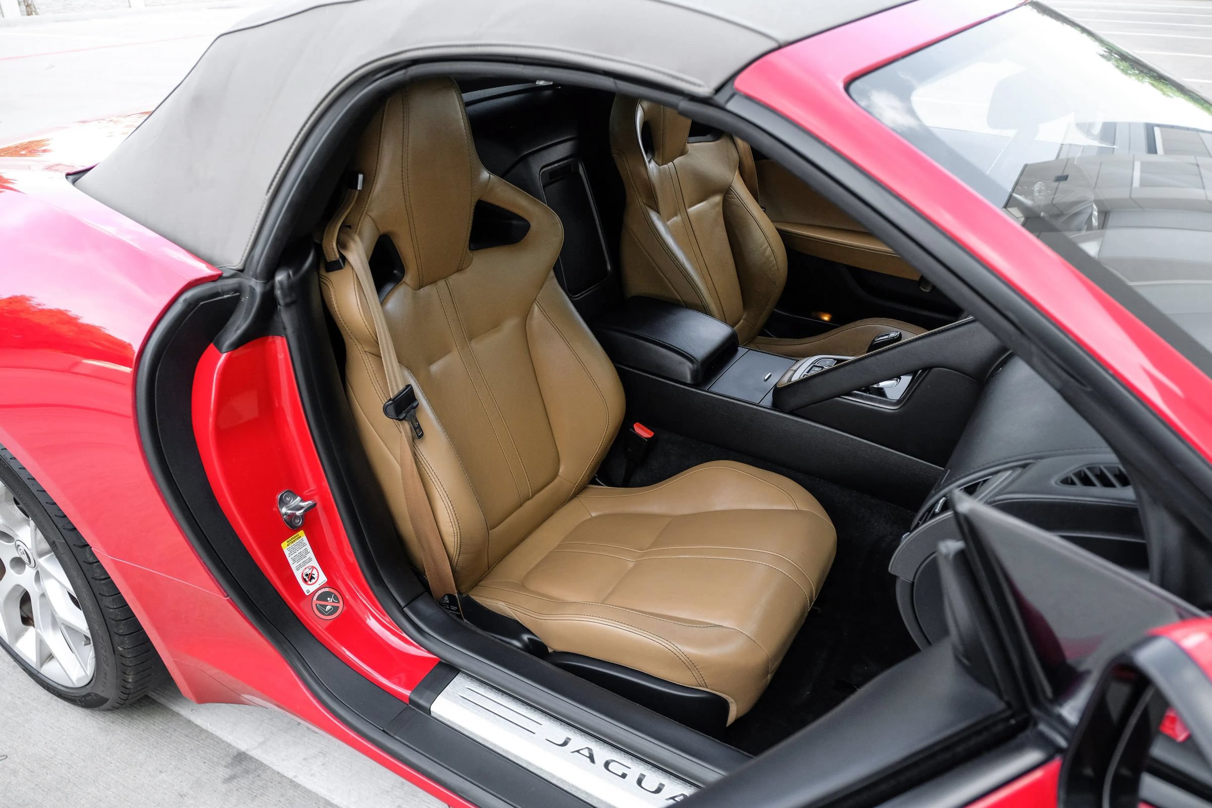 Used 2014 Jaguar F-TYPE Convertible RWD image 35