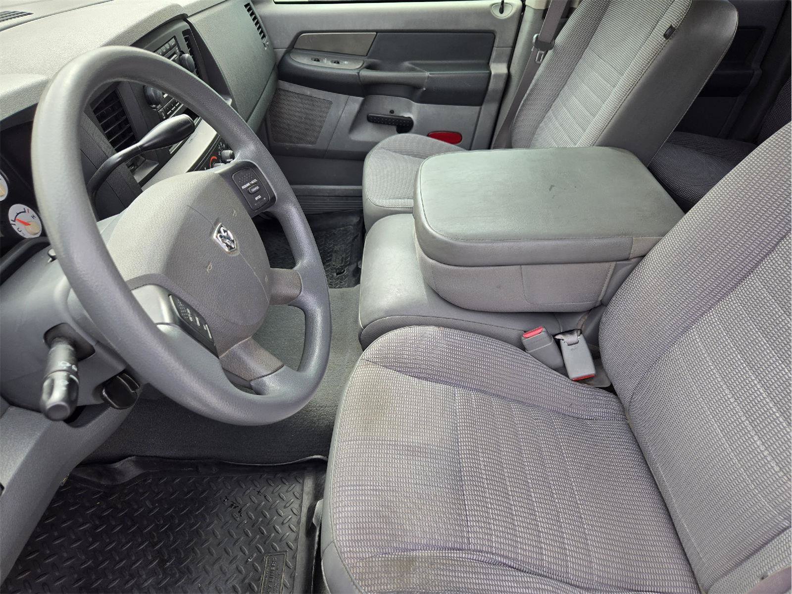 Used 2008 Dodge Ram 1500 Truck ST AWD/4WD image 13