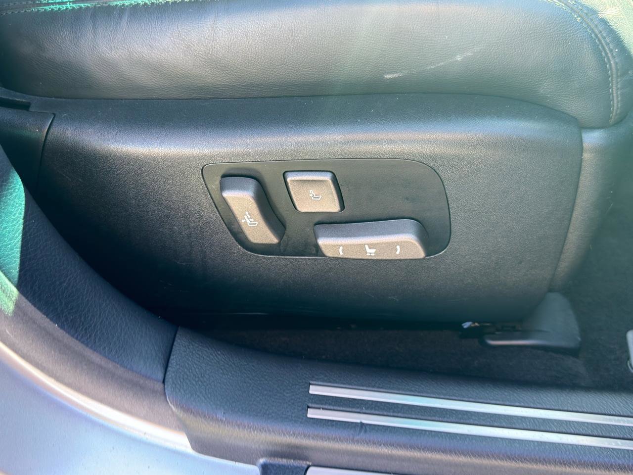 Used 2007 Lexus LS 460 RWD image 46