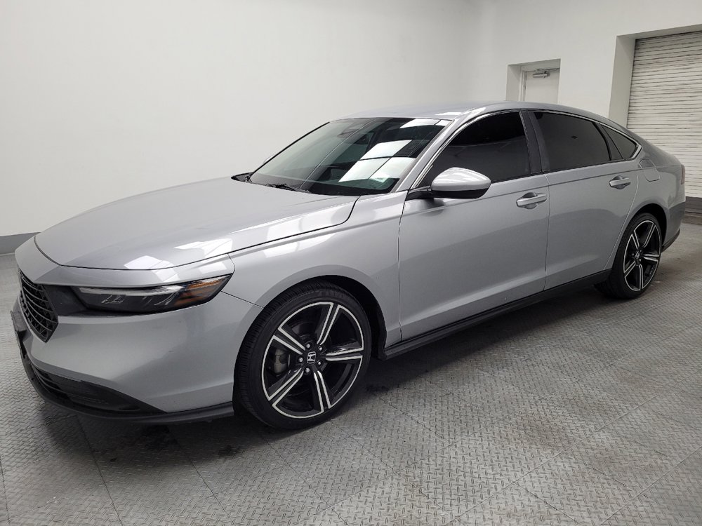 Used 2023 Honda Accord LX image 2