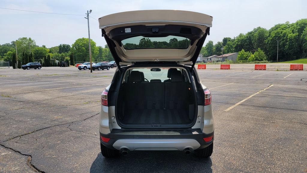 Used 2017 Ford Escape Titanium w/ Equipment Group 301A FWD image 11