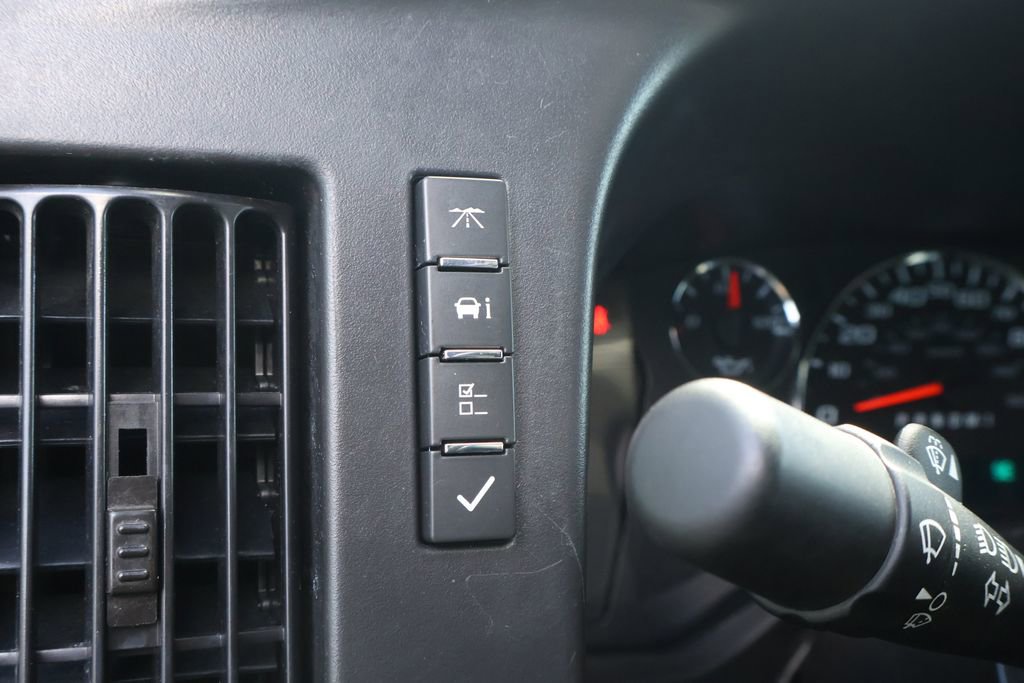 Used 2025 Chevrolet Express 2500 Extended w/ Driver Convenience Package image 21